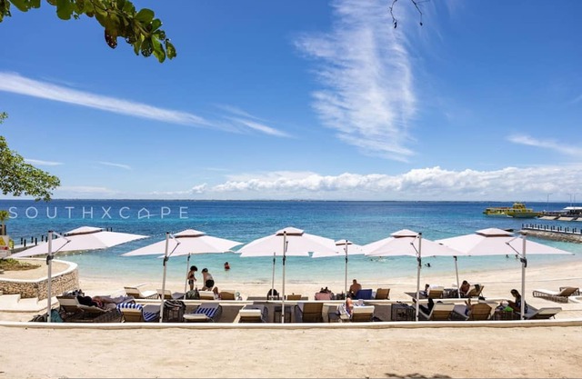 Furnished 1BR | Amenity View, WiFi, Netflix, Pool and Beach