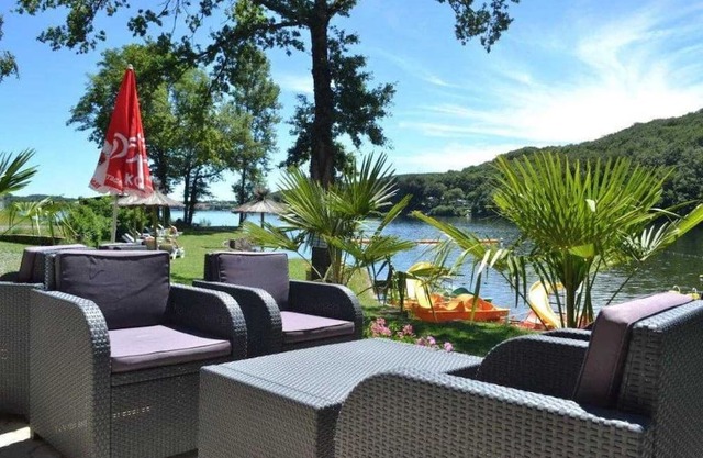 Camping 3 étoiles - Piscine - ccaadga