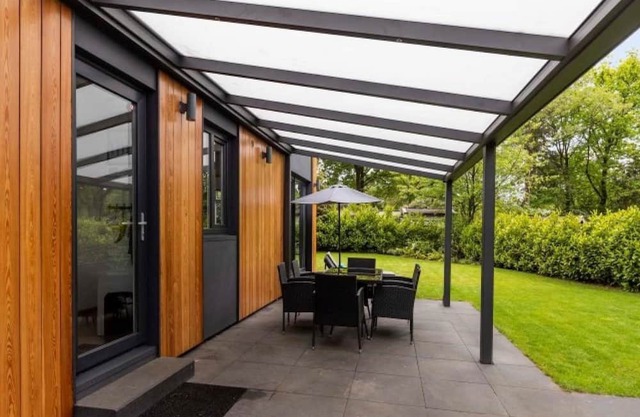 The Veluwe Chalet offers a luxurious and comfortable vacation experience on a spacious plot with a private garden and excellent amenities.