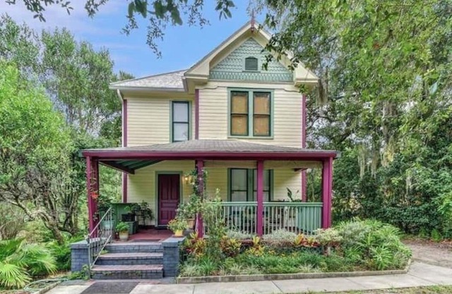 The Victorian House