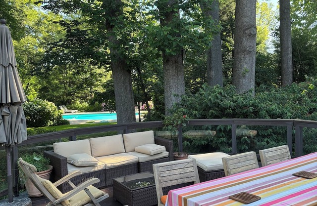 Charming 4-bedroom house in fabulous Chevy Chase with POOL