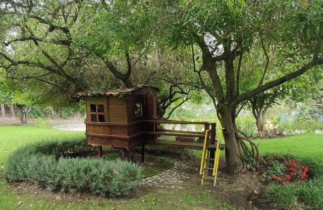 Quinta Aguacate - Casa de Campo cerca del Aeropuerto de Quito