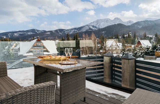 Moutain Villa by Loft Affair
