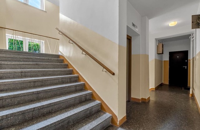 Warsaw Żoliborz Studio - Parks, Bus & Tram nearby - by Rentujemy