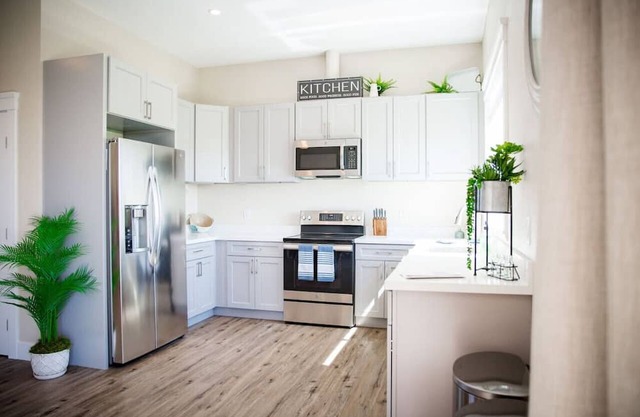 NEW Delta Home for Larger Groups