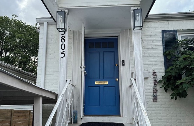 Spacious house located in a very convenient location.