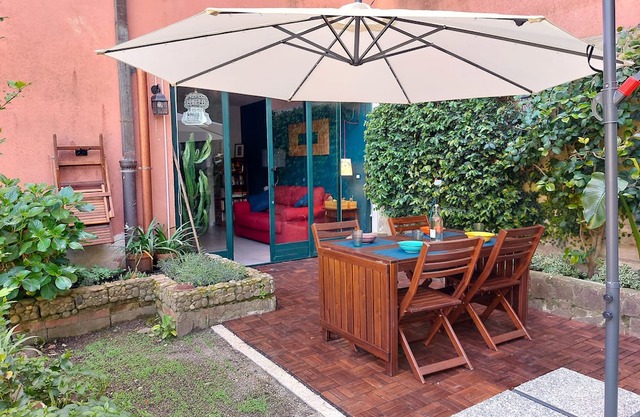Il Giardino di Isa - Two Bedroom Apartment, Sleeps 5