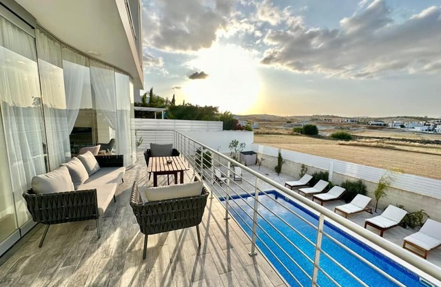 Villa Rizoelia - Perfect for 2-3 families holidaying together!