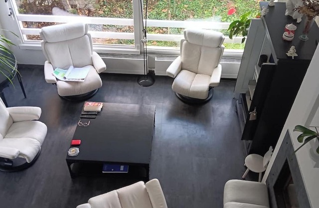 Homerez - Beautiful house for 4 ppl. with garden and terrace at Osny