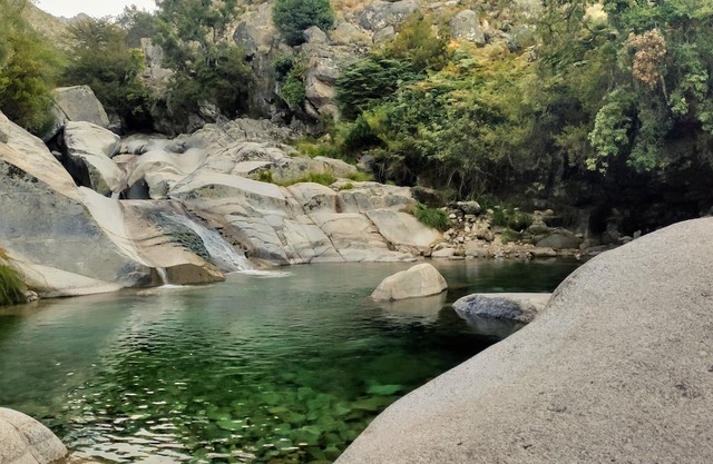 Valle del Almanzor. Estupenda Casa de Campo con Increibles Vistas