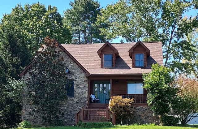Lake Front Lake House