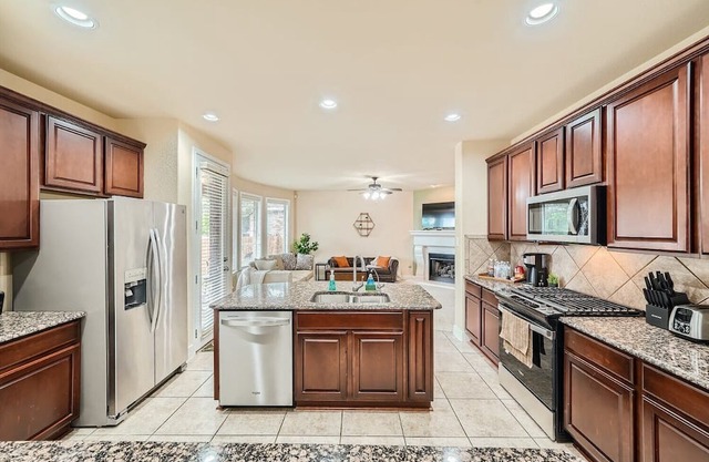 Sycamore Sanctuary | 1 Gig Wi-Fi | Quiet Neighborhood