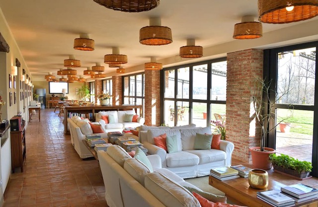 Accommodations within a farmhouse with riding stables between the forest and the river