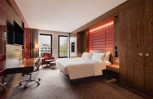 Unwind and Indulge In Our Oasis! Pet-friendly Property!