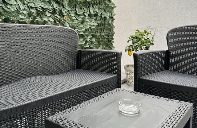 Detached vacation home on the ground floor with courtyard