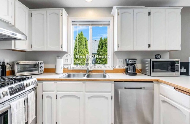 Spacious home on SE 171ST #41784