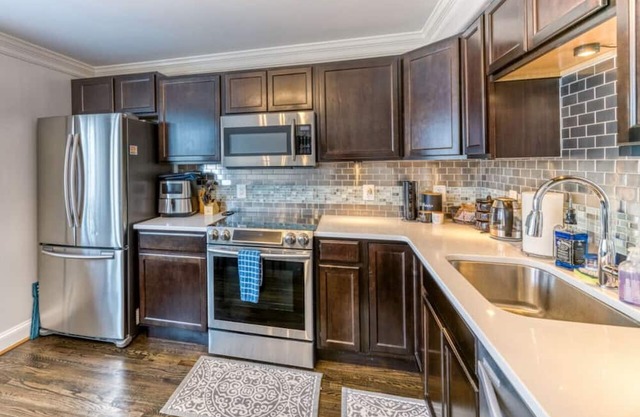 Hilltop Hideaway in DC