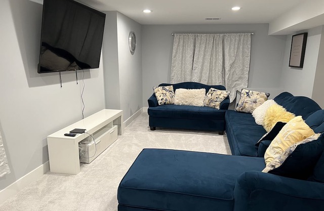 Very Cozy Home away from Home