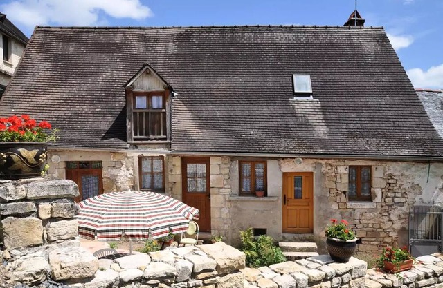 Gîte de France in Saint-Robert 2 ears - Gite de France 5 people