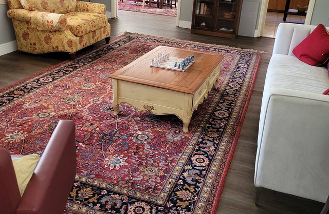 South highland Classic one level close to everything and pet friendly