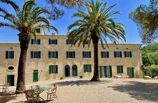Villa Maremma Mare, Magical, Historic Villa with Pool on Tuscany Coast