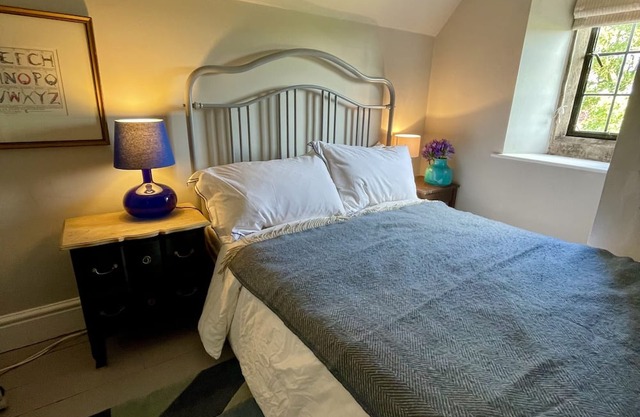 Beautiful, historic Lodge near Bruton. Ideal base for exploring the South West