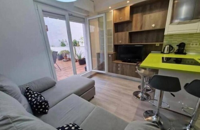 Apartamento con Terraza y Parking