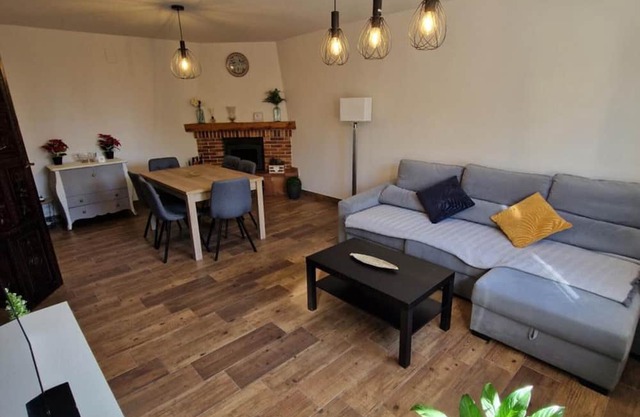 Holiday Home 'Las Natillas Con V' with Mountain Views, Private Terrace and Wi-Fi