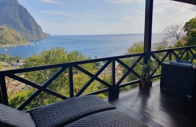 1 Unit with Balcony | On-site Pool