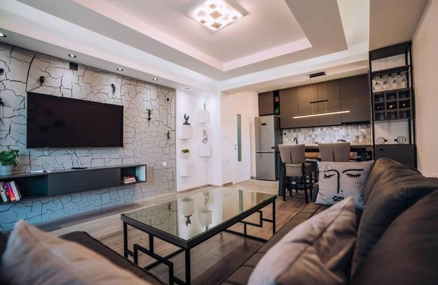 Grey Corner Apartment - Where Comfort Meets Modern Elegance