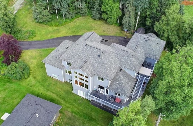 Manor on 112th - Great for gatherings