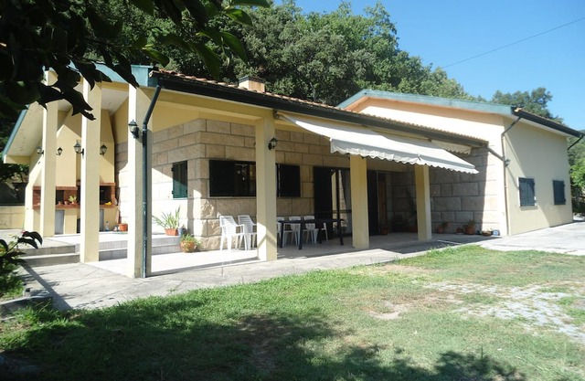 Vacation home - Douro Valley - with terrace. Pets accepted.