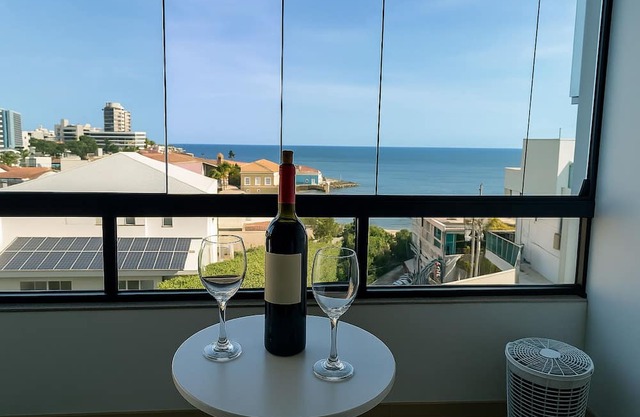 Sea View Flat with Pool, Maid and Perfect Location