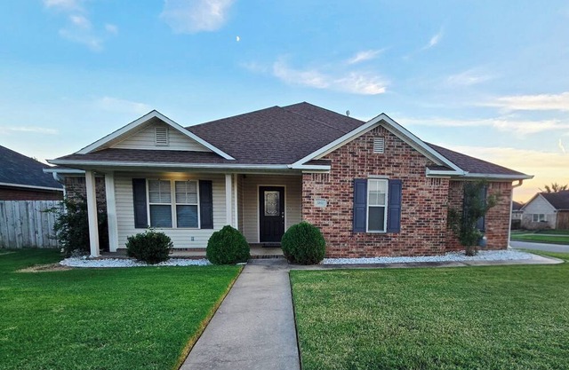 Charming 3-bedroom house in wonderful Barling with AC