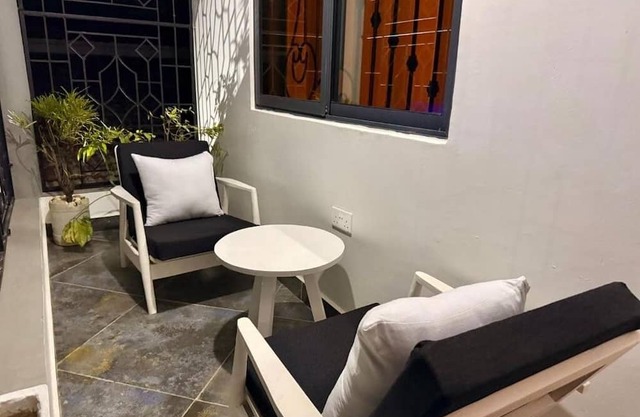 HERQIRO RESIDENCE Mombasa : One-Bedroom Superior Apartment