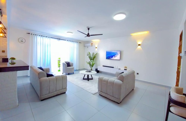 Charming 2-bedroom apartment with AC in vibrant Mombasa Nyali