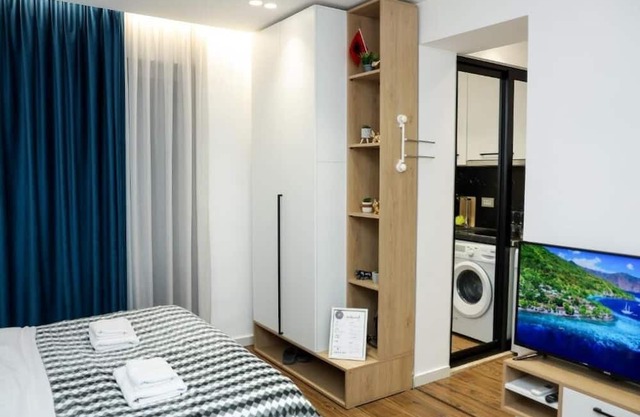 Velvet Studio by Dove