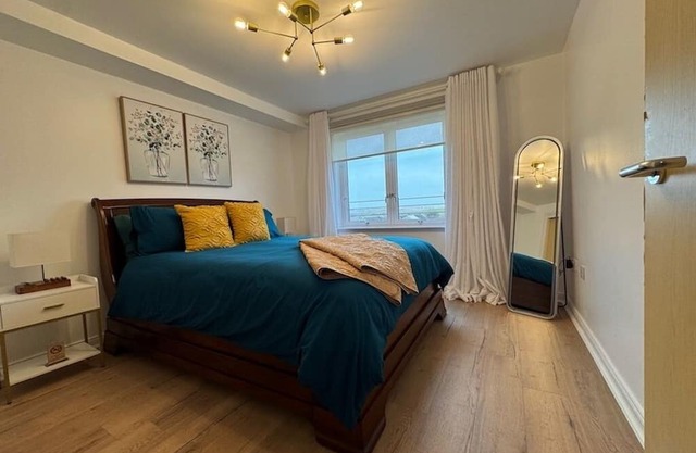 Modern Dune View Apartment – Steps from Beach, Golf Course & Nature Reserve