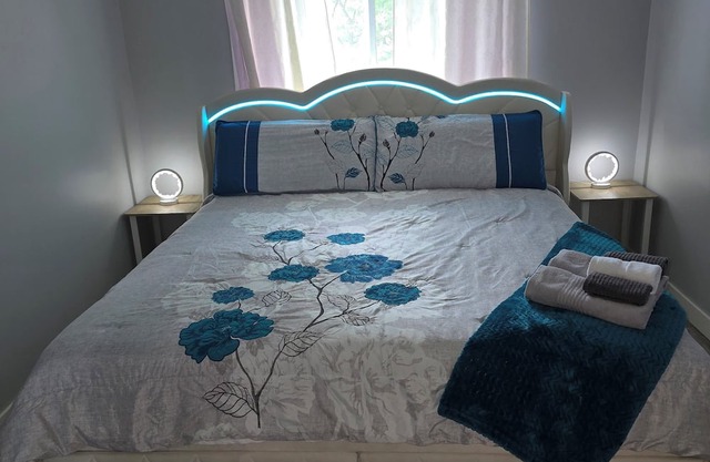 Charming Cozy 3BR Home 10min to Niagara Falls