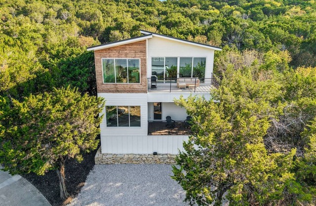 The Haven- with a Hot Tub!