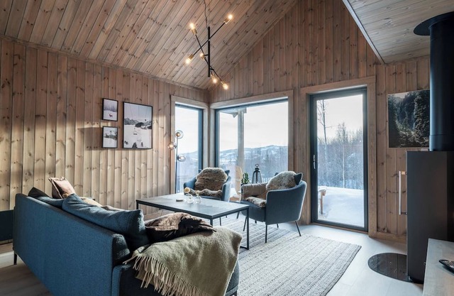 Cozy Family Cabin – Ski centre, shuttle bus