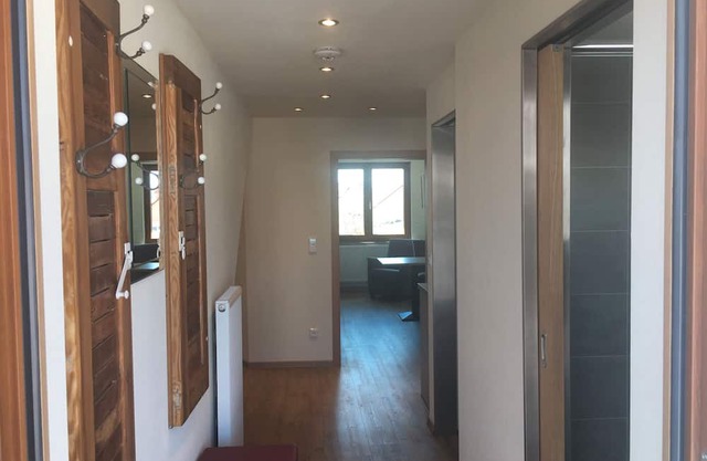 Apartment '6' with Shared Terrace and Wi-Fi