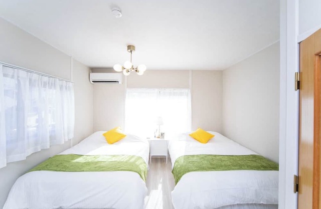 Accommodates 10 people Within walking distance of/Yokkaichi Mie