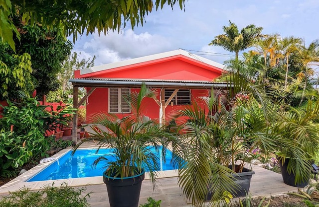 Villa Lazy Coco, a 3-minute walk from the sea