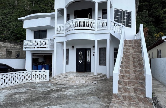 Hidden Gem Sapphire Buff Bay Portland. A piece of jamaica paradise awaits you.