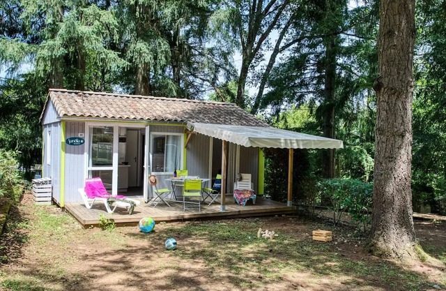 Camping Sunêlia Le Séquoia * - Chalet Prestige 35m² 2 chambres - Clim 5 personnes
