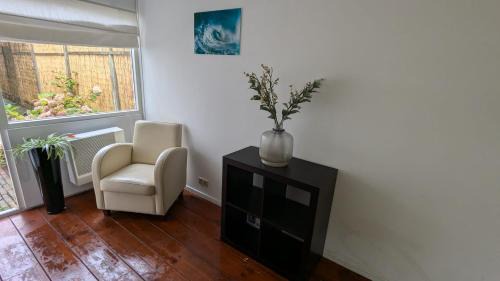 AmsterdamBeachFlower