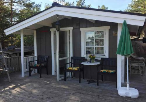 Comfortable country house in nature and 75 meters from the ocean