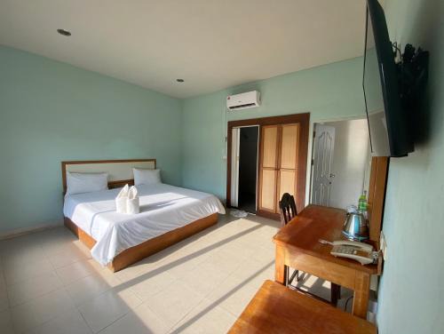 OK Hotel Chumphon