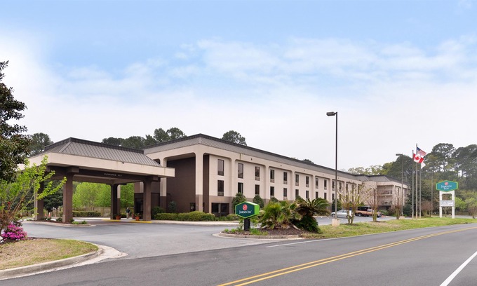 Dock Junction Hotel | Jameson Inn Brunswick Golden Isles
